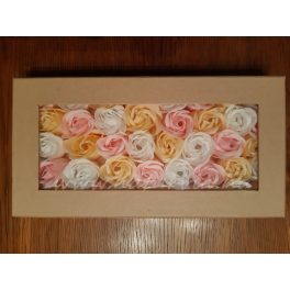   rózsabox szappanból / szappanrózsa doboz / szappan rózsadoboz (30 * 15,5 cm) NATÚR-KRÉM-RÓZSASZÍN rózsa natúr dobozban