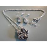 AVON ezüstözött, mágneses ékszerszett (nyaklánc, fülbevaló) HILARY