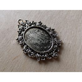 Fém medál - ovális, antik ezüst színű